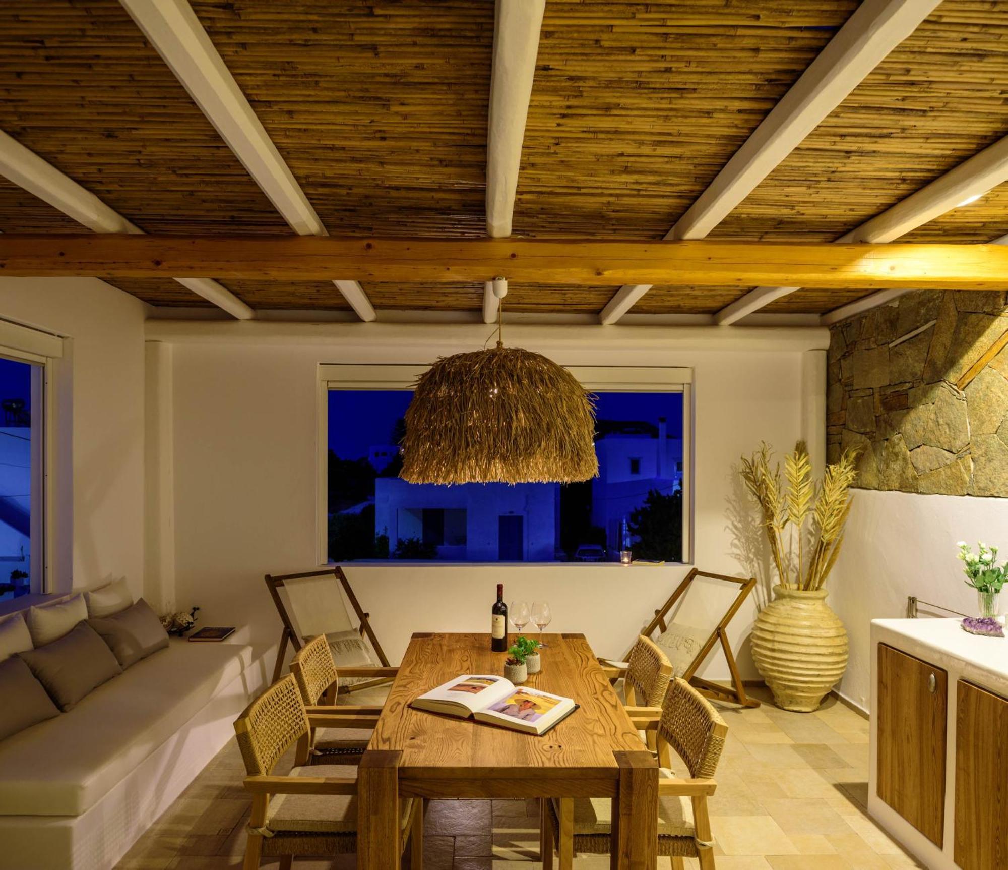 Nefeli Sunset Studios Pollonia Room photo